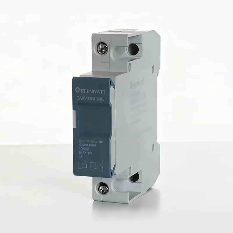Por que os sistemas de energia solar precisam de porta-fusíveis DC? Um guia simples para proteção de circuitos